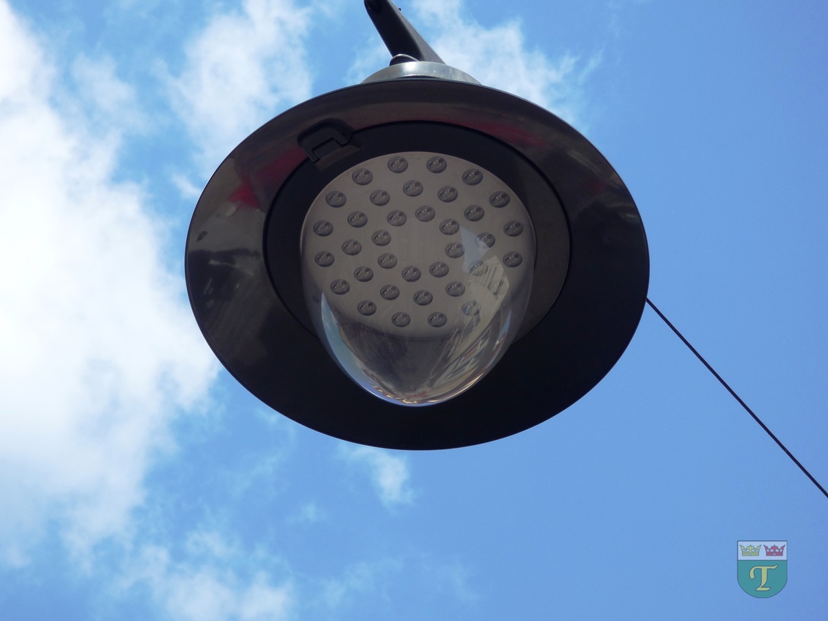 Fot. ilustracyjna,Lampa uliczna typu LED, pixabay